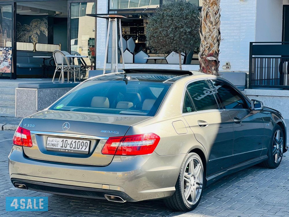 للبيع مرسيدس E3005