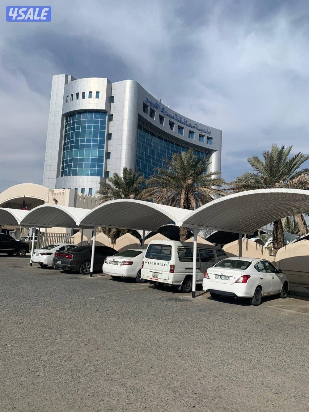 مطلوب سكرتير لشركة عقارية0