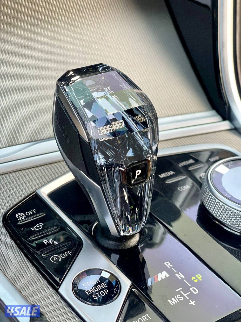 بحالة ممتازه مكينه ٨ سلندر تون تيربو عداد ٤٦ الف سيرفيس وكالة8