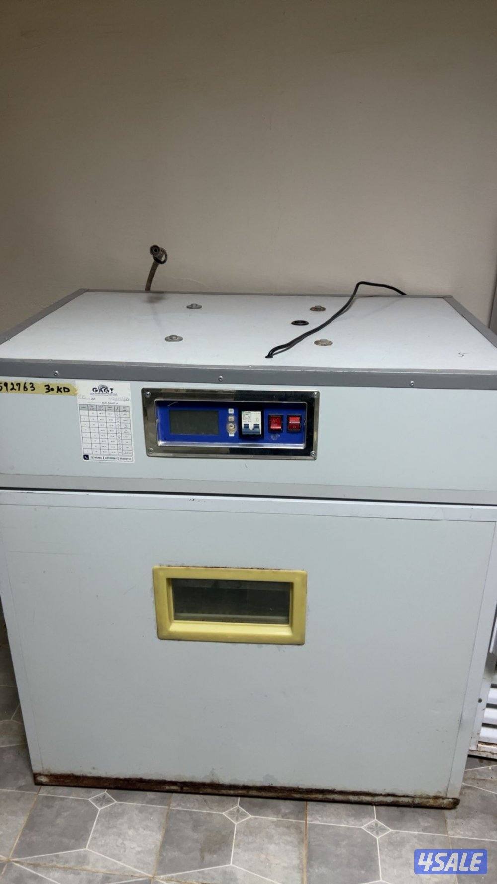 فقاسات للبيع1