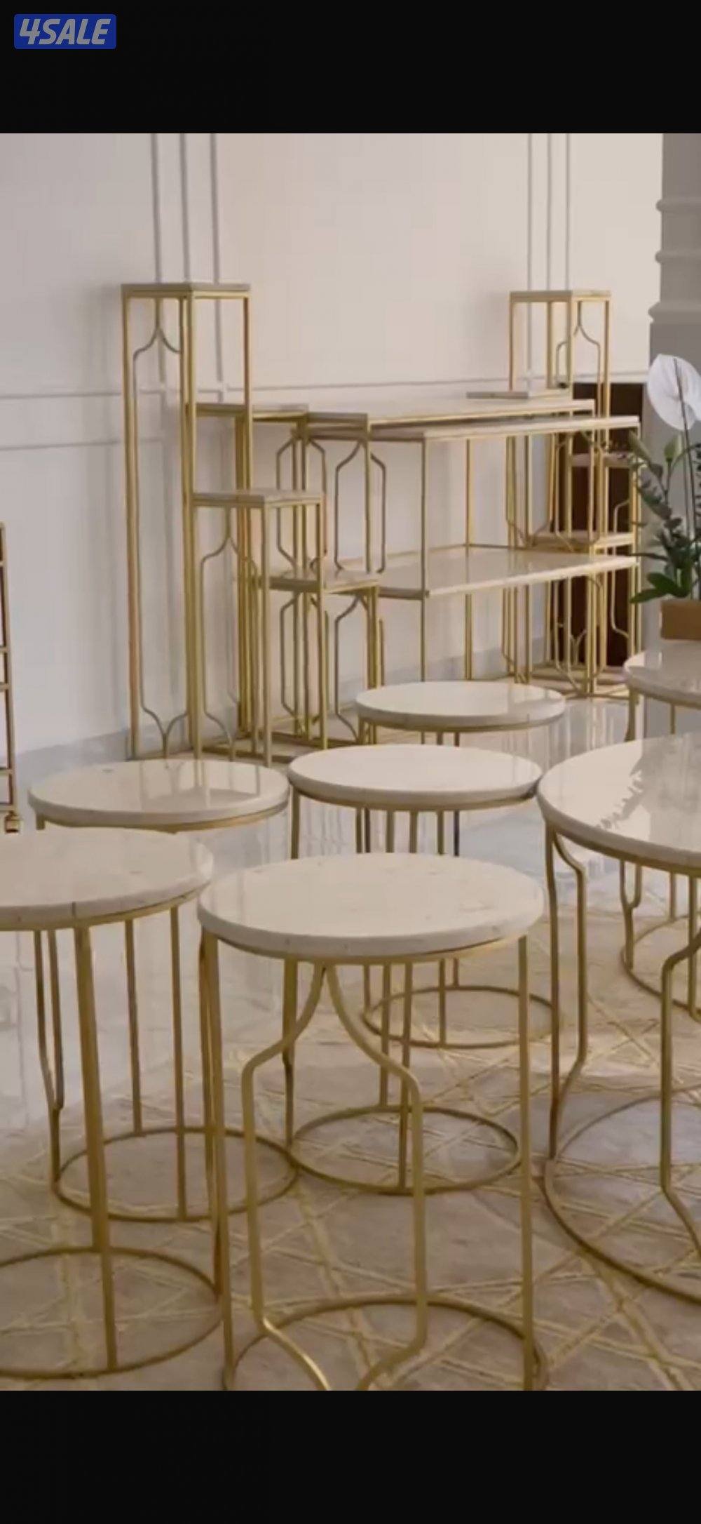 طاولات رخام٢ وطاولات خدمه١٠ وكونسول كبير بحاله جيده جداً جميعها رخام0