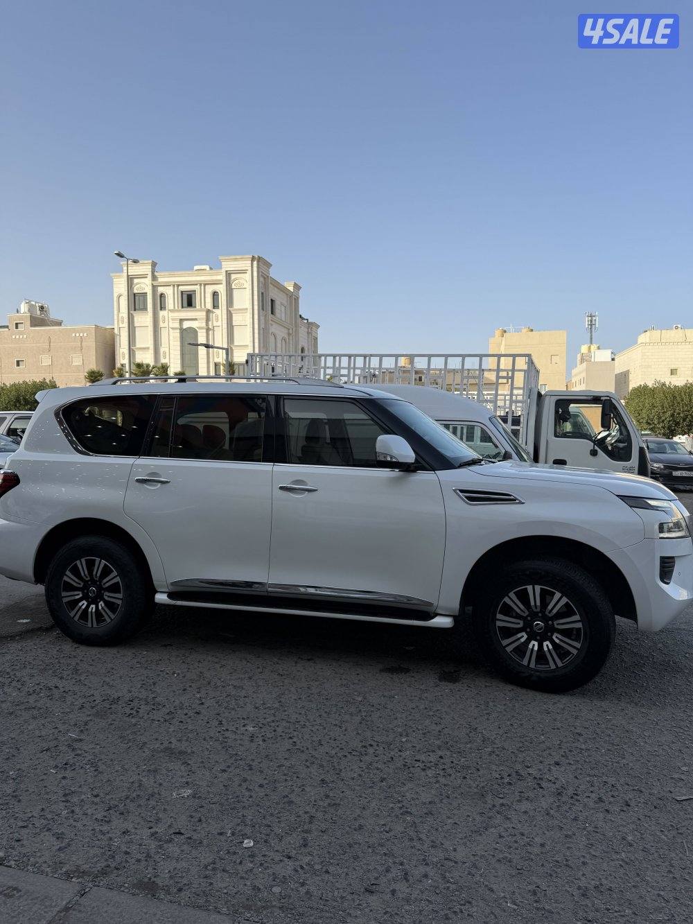 للبيع باترول موديل 2020 se فل كامل 6 سلندر المالك الثاني2