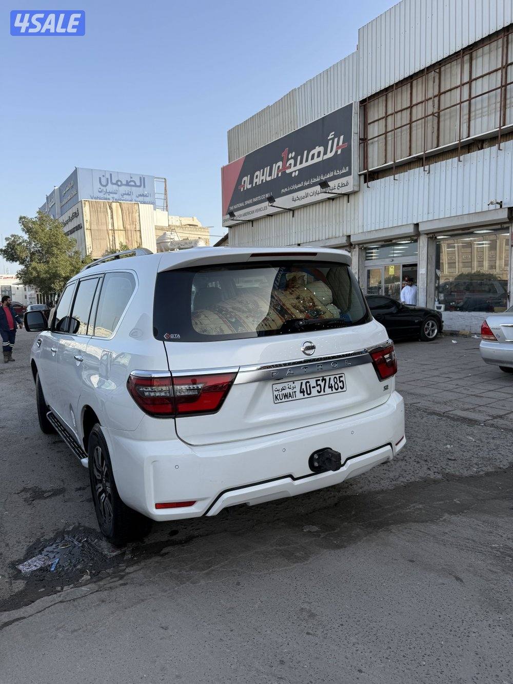 للبيع باترول موديل 2020 se فل كامل 6 سلندر المالك الثاني3