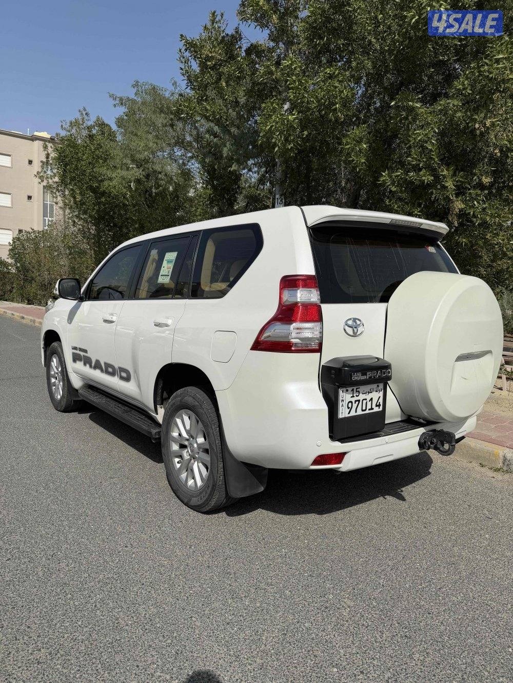 للبيع برادو 2017 عداد (159)1