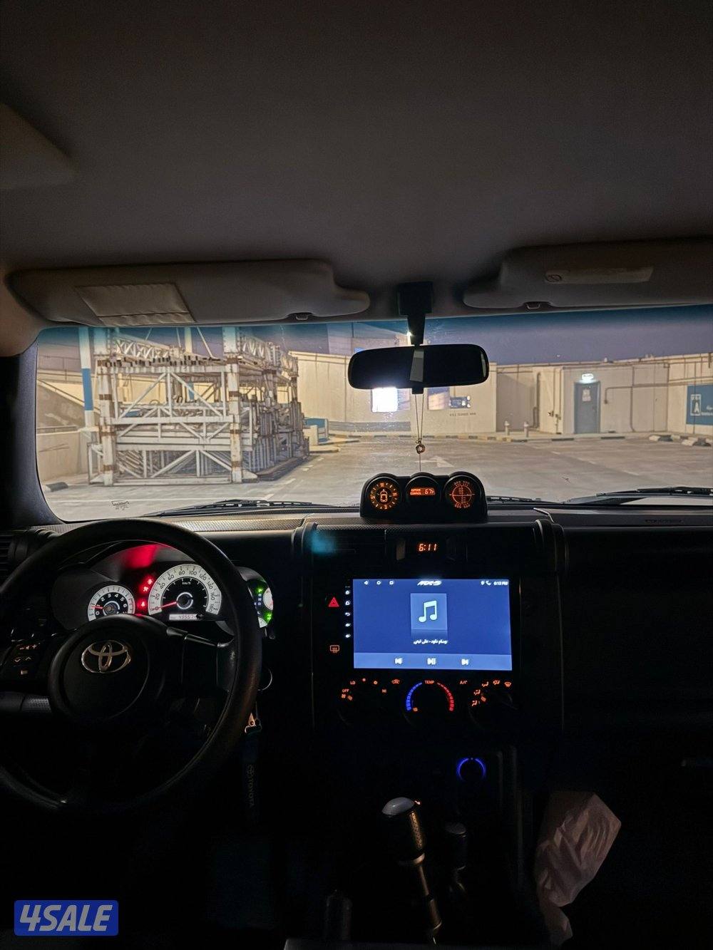 للبيع اف جي كروزر8