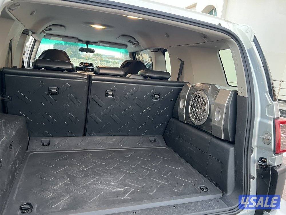 للبيع تويوتا إف جئ موديل 20086