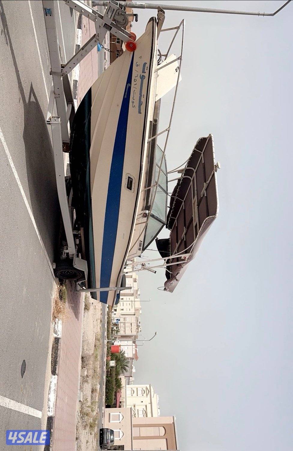 للبيع قلف كرافت ٢٤ قدم مديل ١٩٩١3