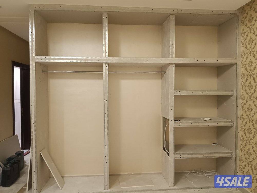 أعمال جبس بورد وديكورات داخلية
تنفيذ أسقف معلقة وبارتيشن بجودة عالية
ب0