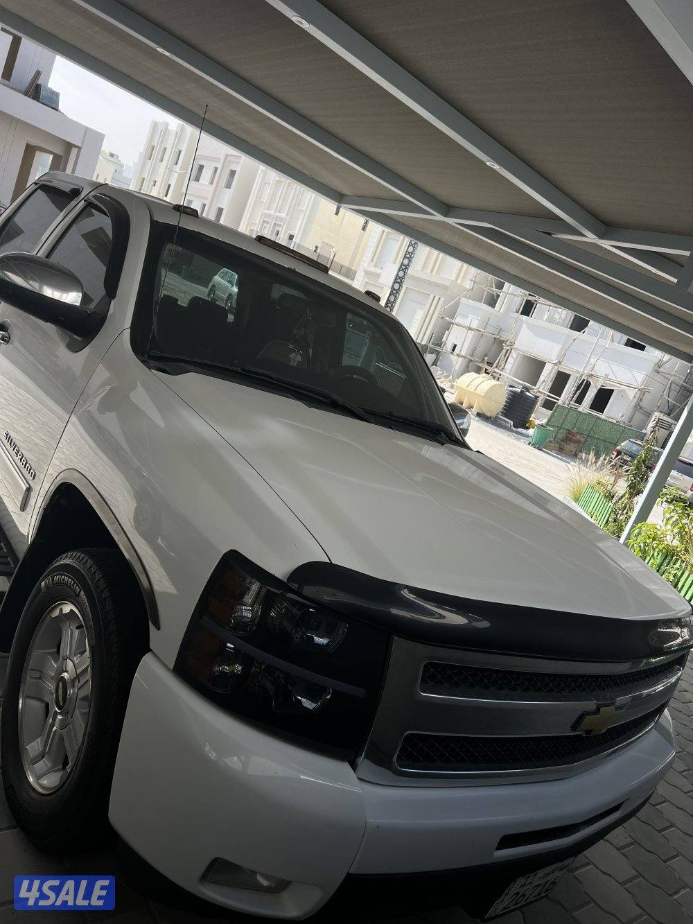 للبيع سلفرادو ٢٠١١ LT0