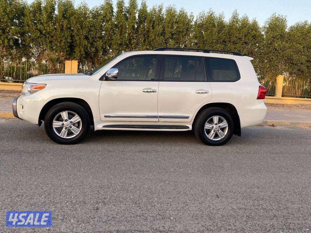 للبيع لاندكروز / 2014 سيرفس منتظم يوجد خفس لايوثر2