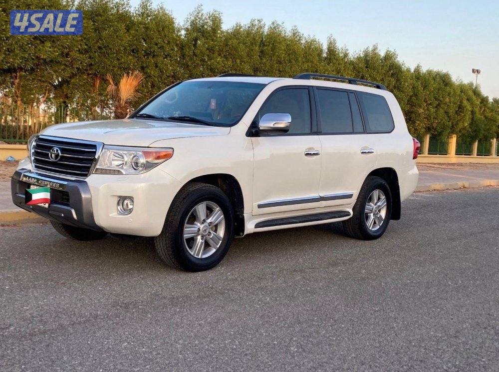 للبيع لاندكروز / 2014 سيرفس منتظم يوجد خفس لايوثر4