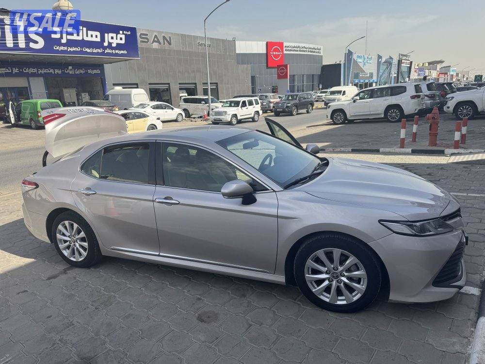 للبيع كامري على ايدي من الوكاله شرط الفحص6