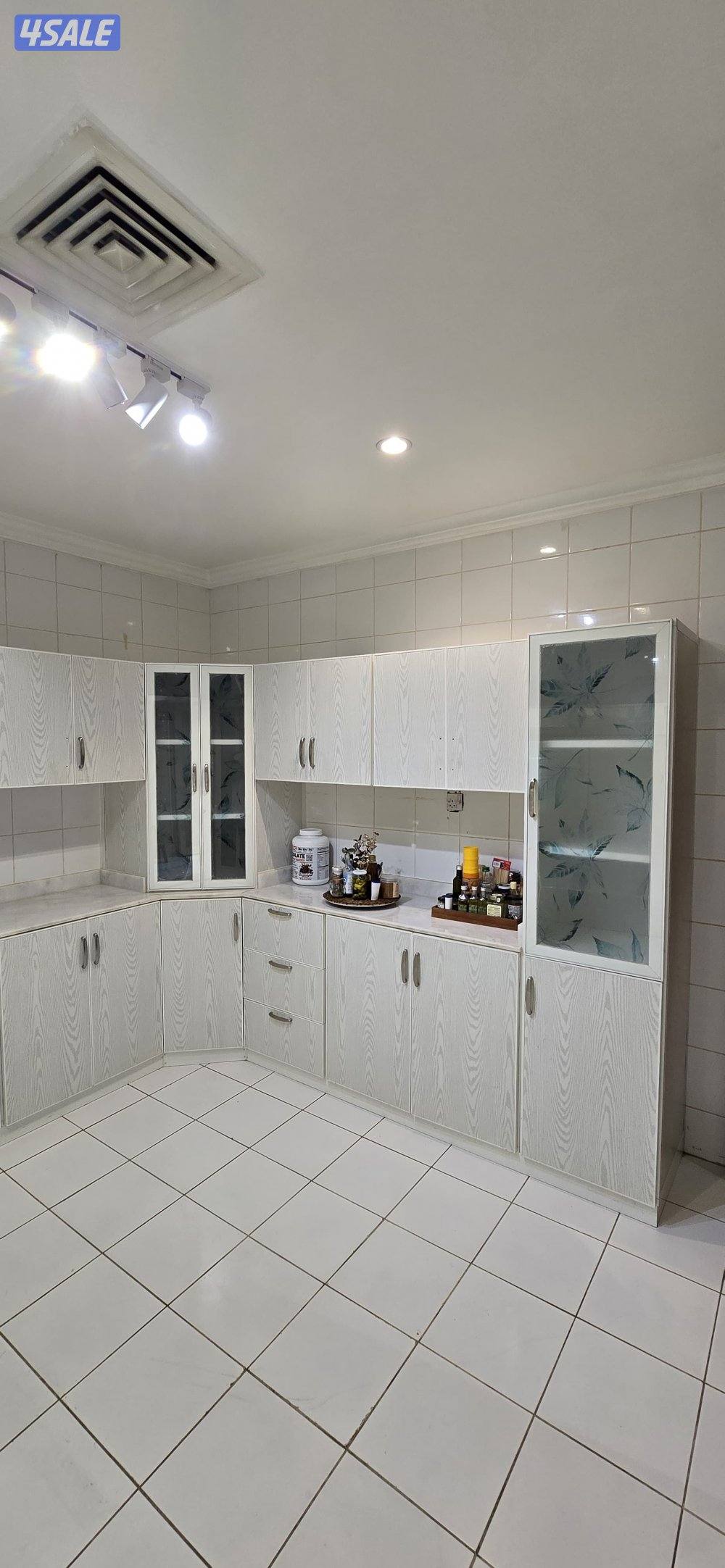 نشتري مكيفات مستعمله0