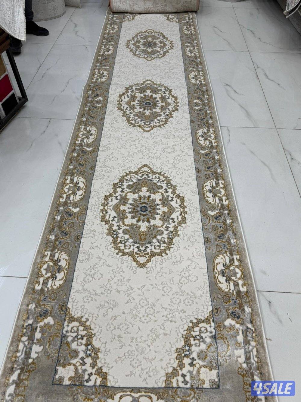 غاليريا المركز ي9