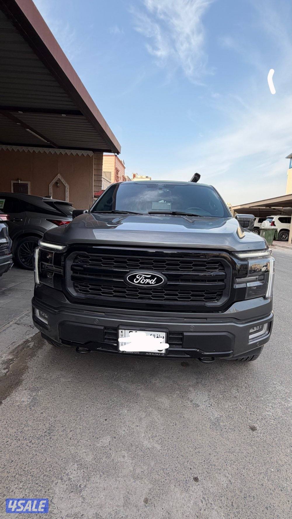 لاريت الدرجة الأولي كامل المواصفات1