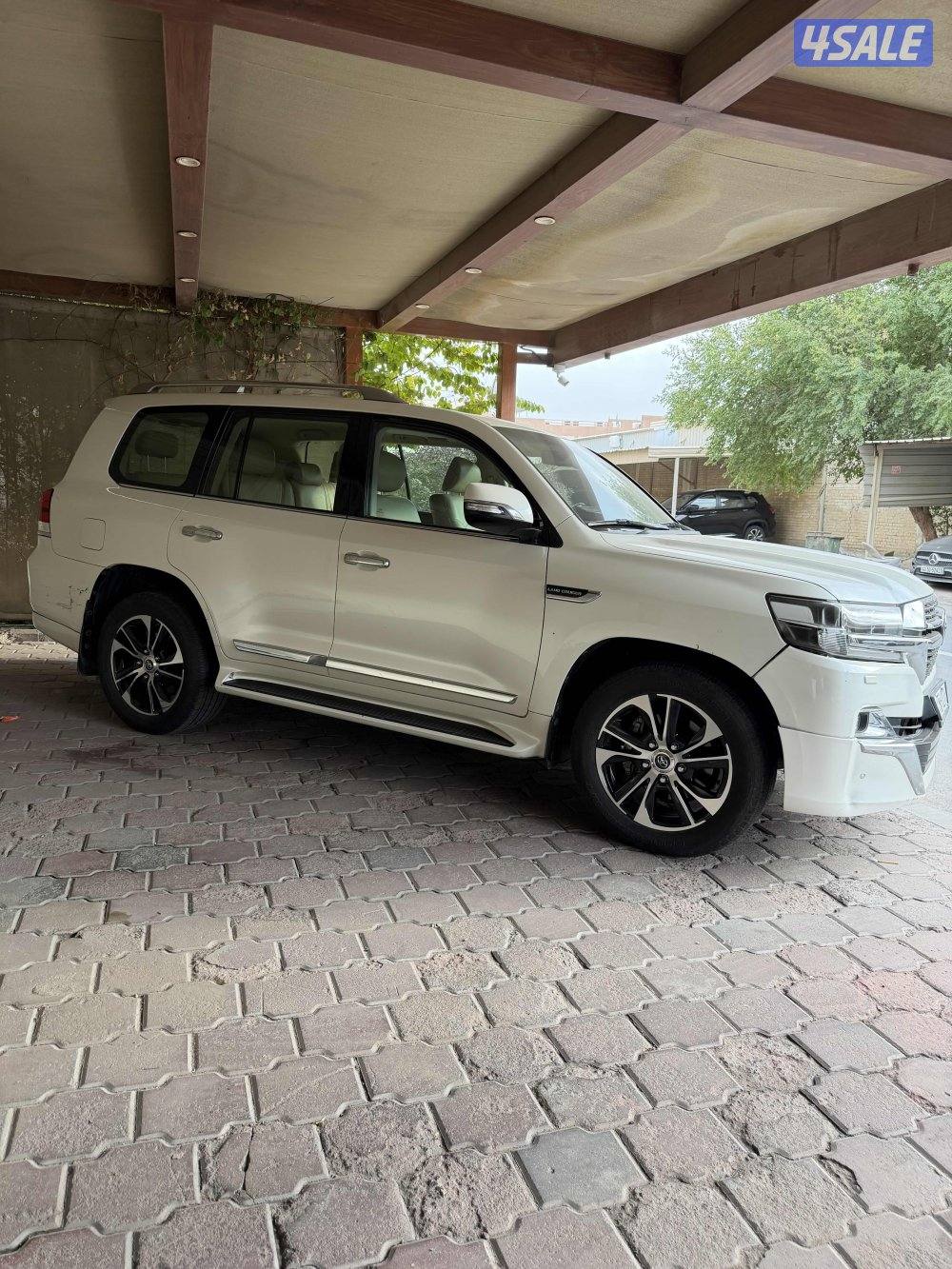 الساير - 2021 جراند تورنق - عداد 116 - صبغ الوكاله - مالك اول0