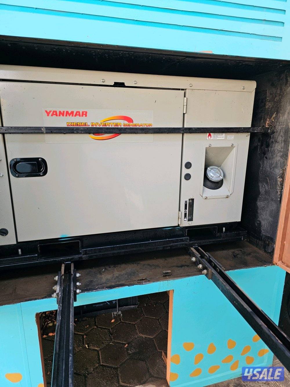 للبيع فود ترك
بحالة فوق الممتازة. مجهز بالكامل
على احدث الطرق الخاص8