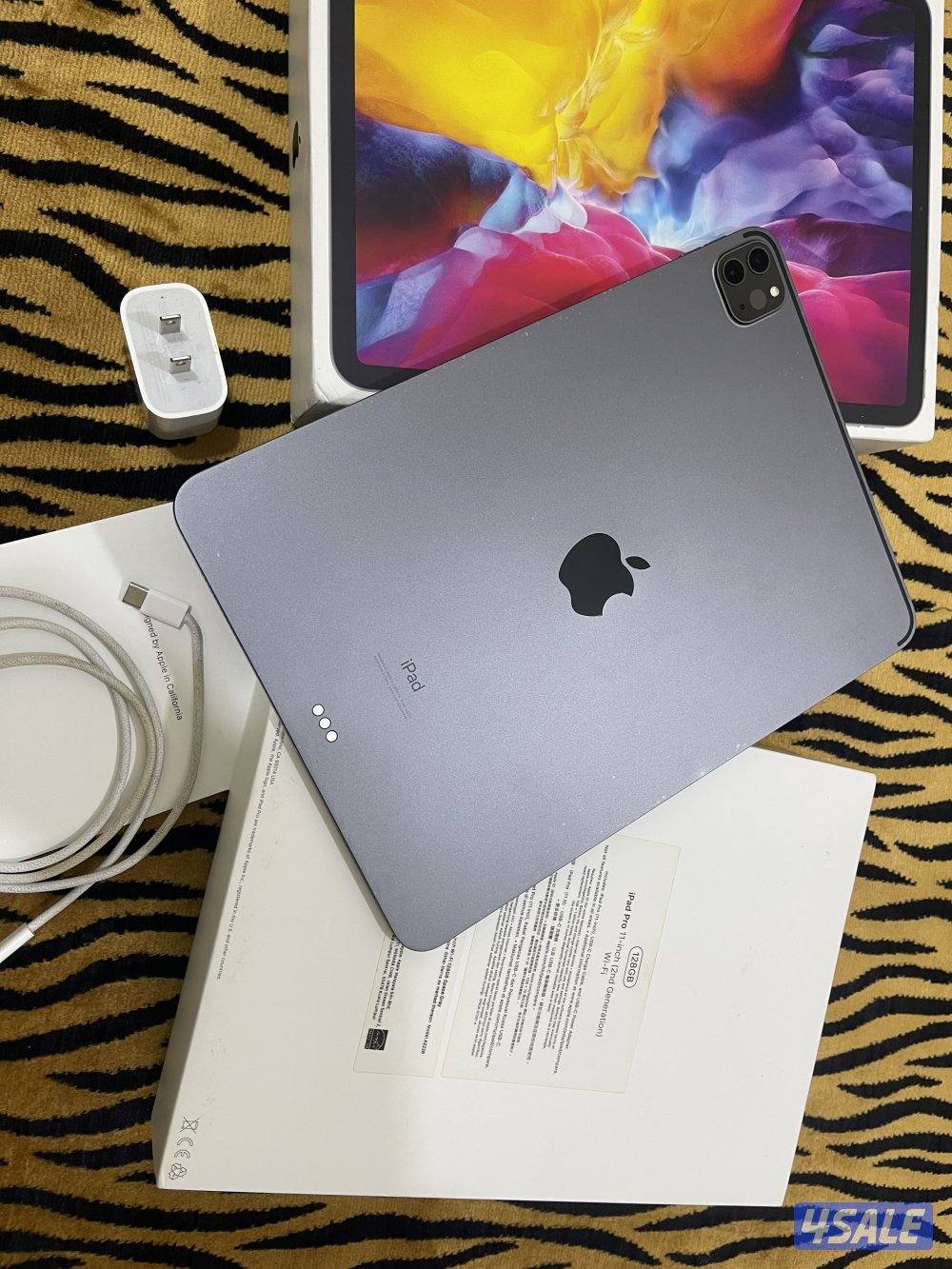 ايباد ابل برو 11انش 128 قيقا موديل 2020 مو مصلح ولا فيه شي2