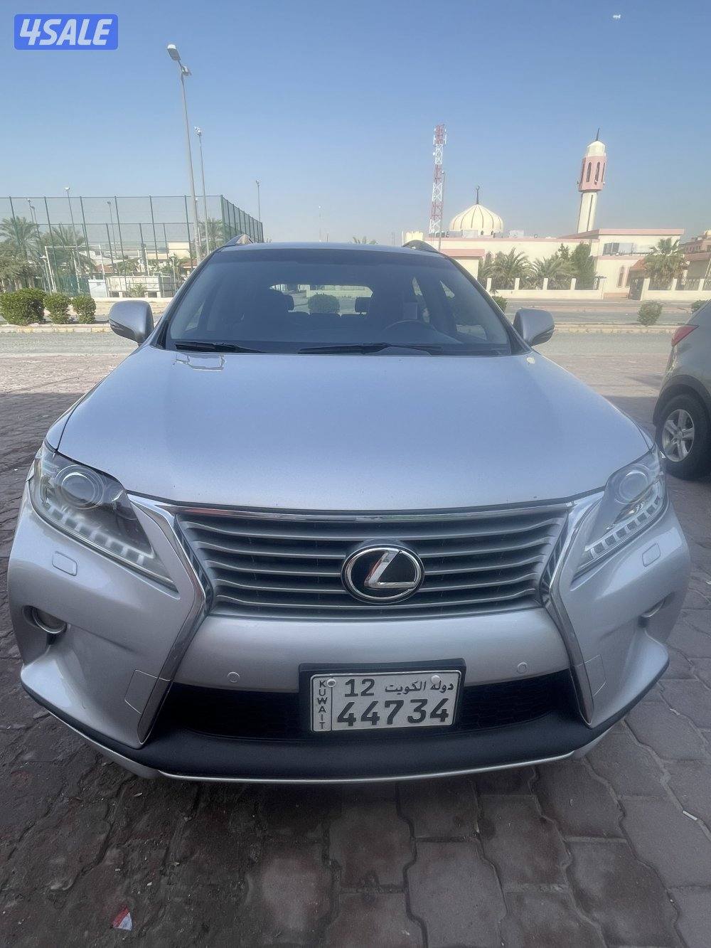 للبيع جيب لكزسRX جديد و صيانة جديدة6