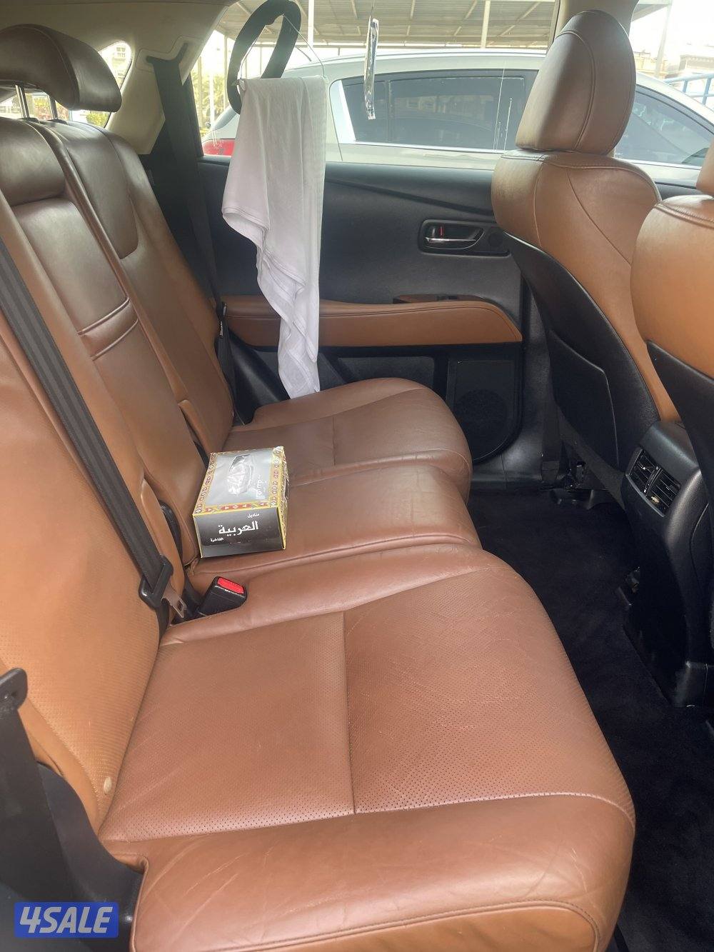 للبيع جيب لكزسRX جديد و صيانة جديدة9