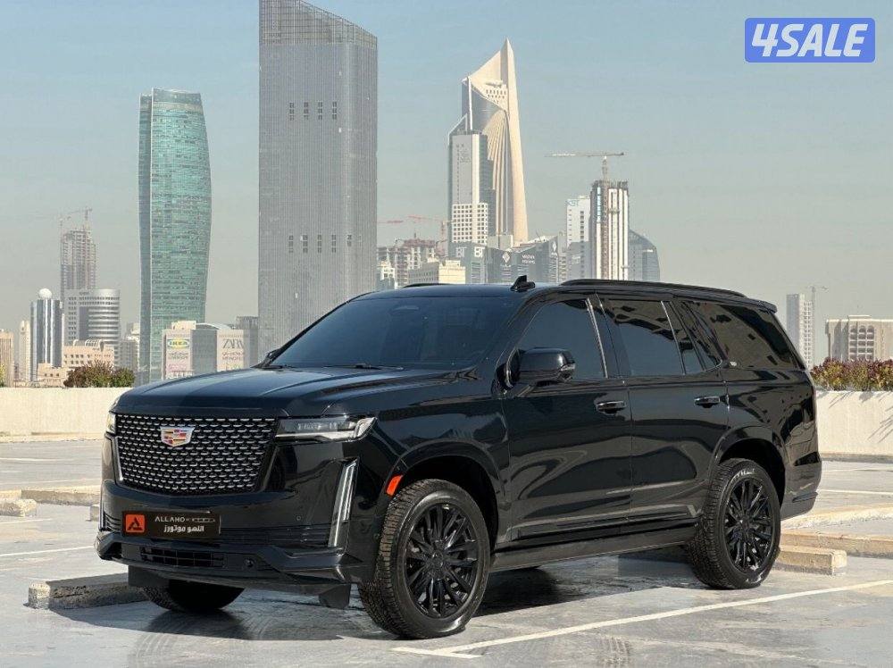 كاديلاك اسكاليدLUXURY موديل2021 عداد77الف وارد الغانم تحت الكفاله0
