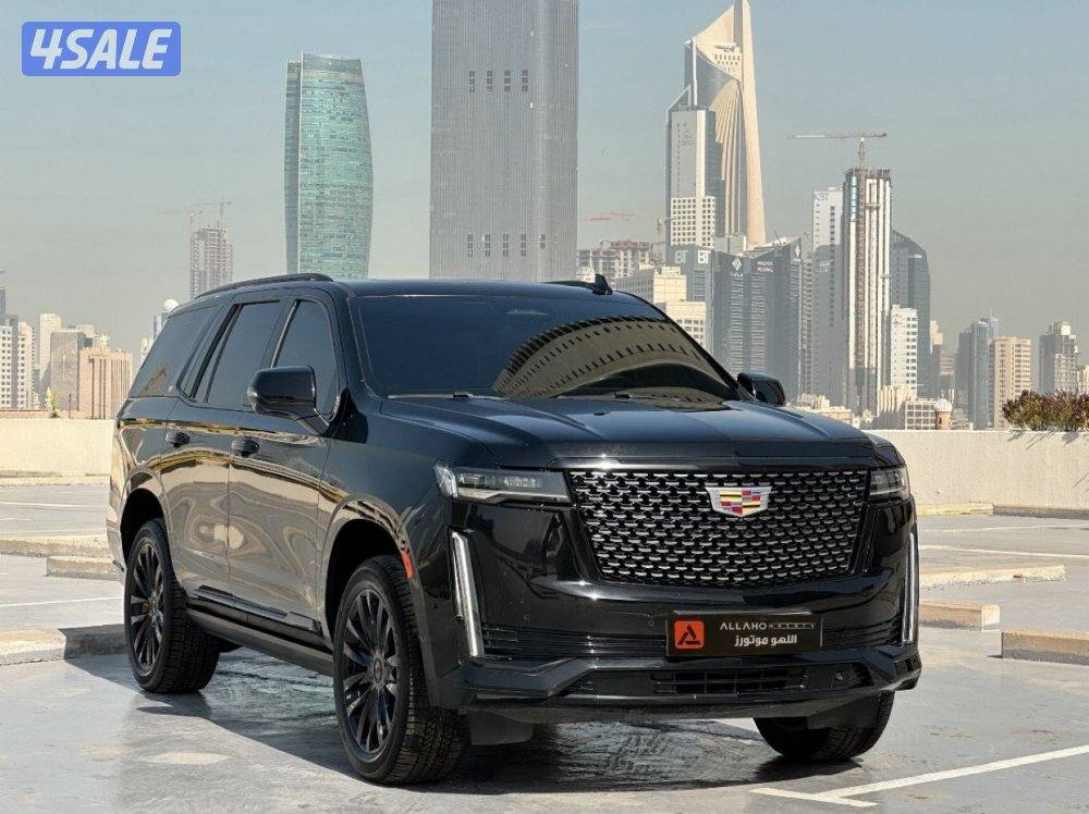 كاديلاك اسكاليدLUXURY موديل2021 عداد77الف وارد الغانم تحت الكفاله1