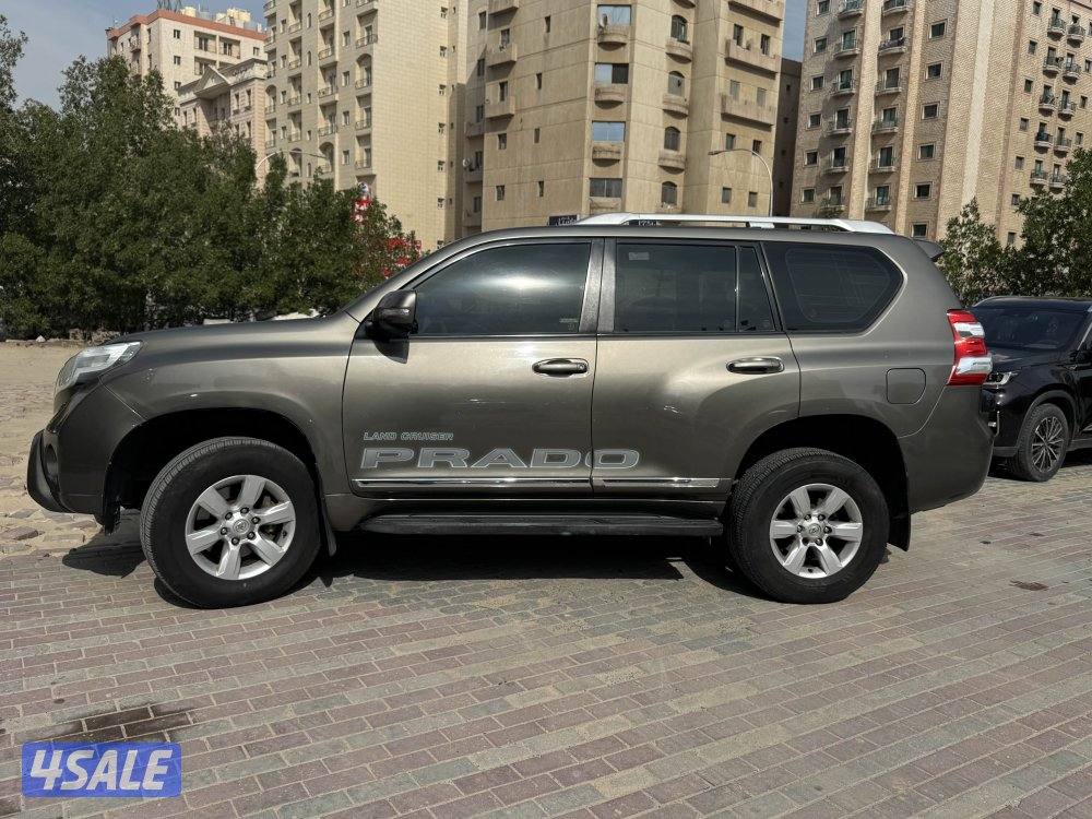 سيارة تويوتا برادو 2015 بحالة ممتازة2