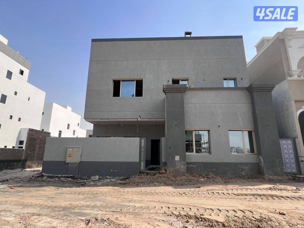 للبيع بيت بالمطلاع دورين وربع0