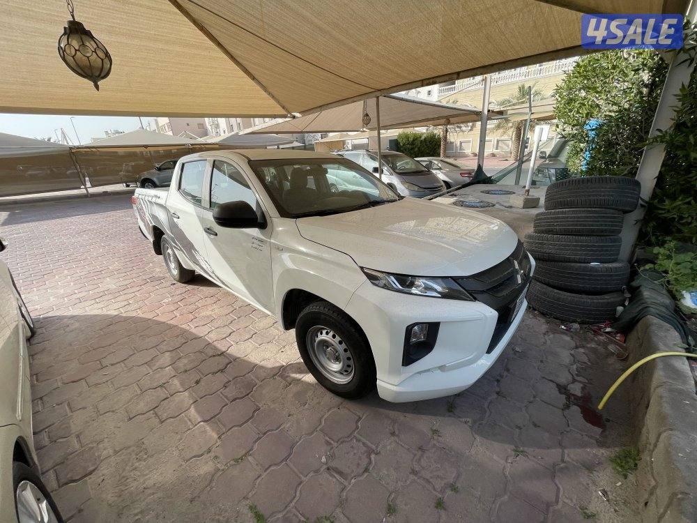 للبيع وانيت ميتسوبيشي موديل 2022 شرط الفحص0