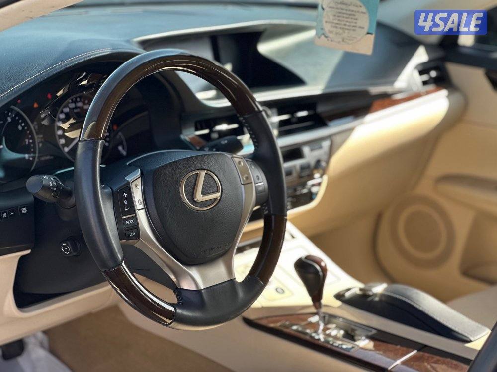 للبيع لكزس ES350 ماشي ١٤٧ الف كيلو6