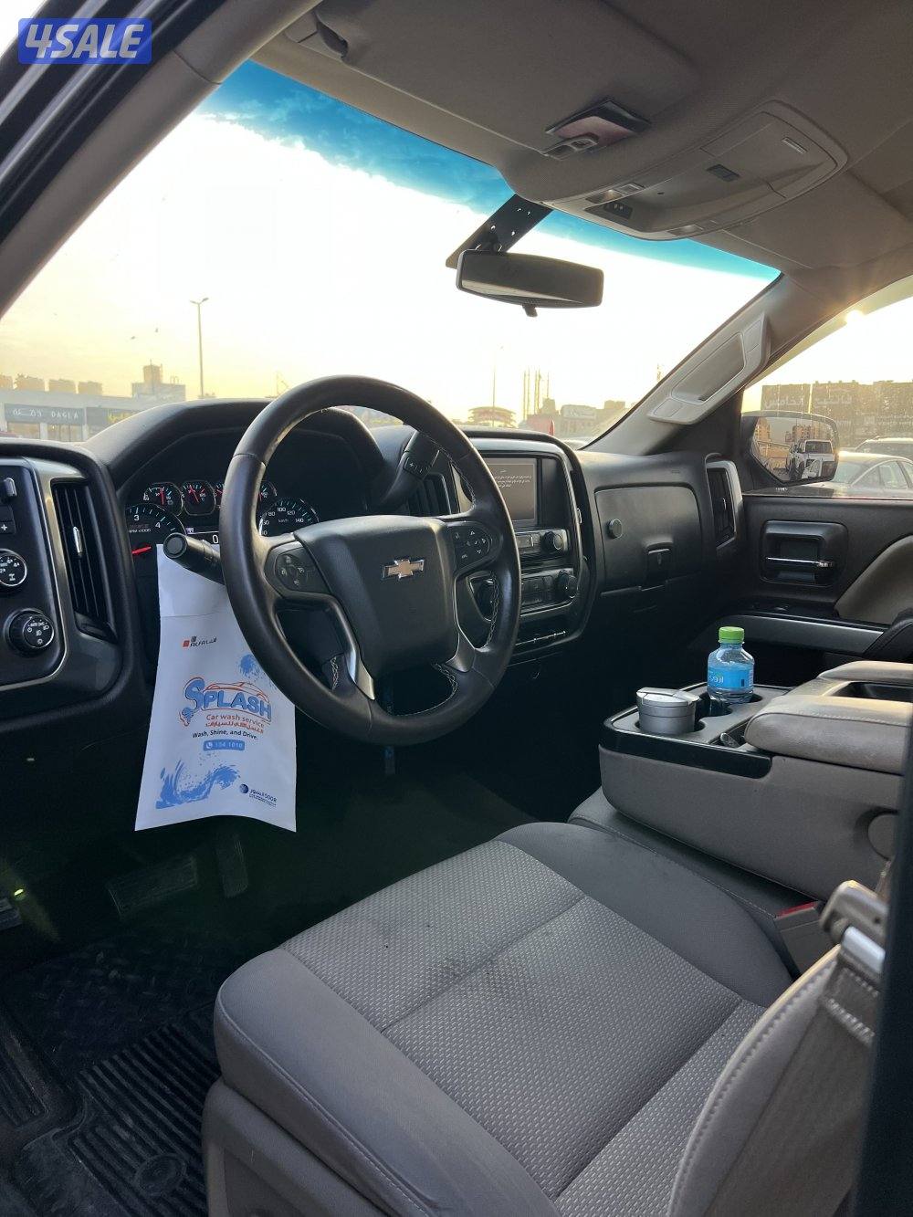 وانيت سلفرادو Z715