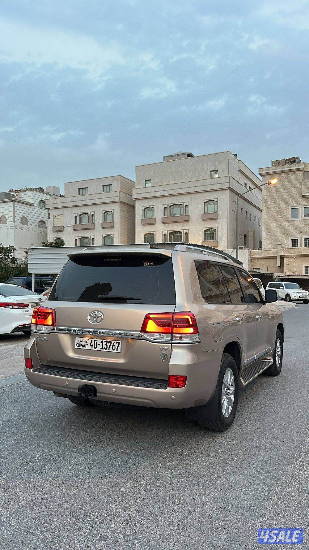 لاند كروزر 2016 GXR الفل7