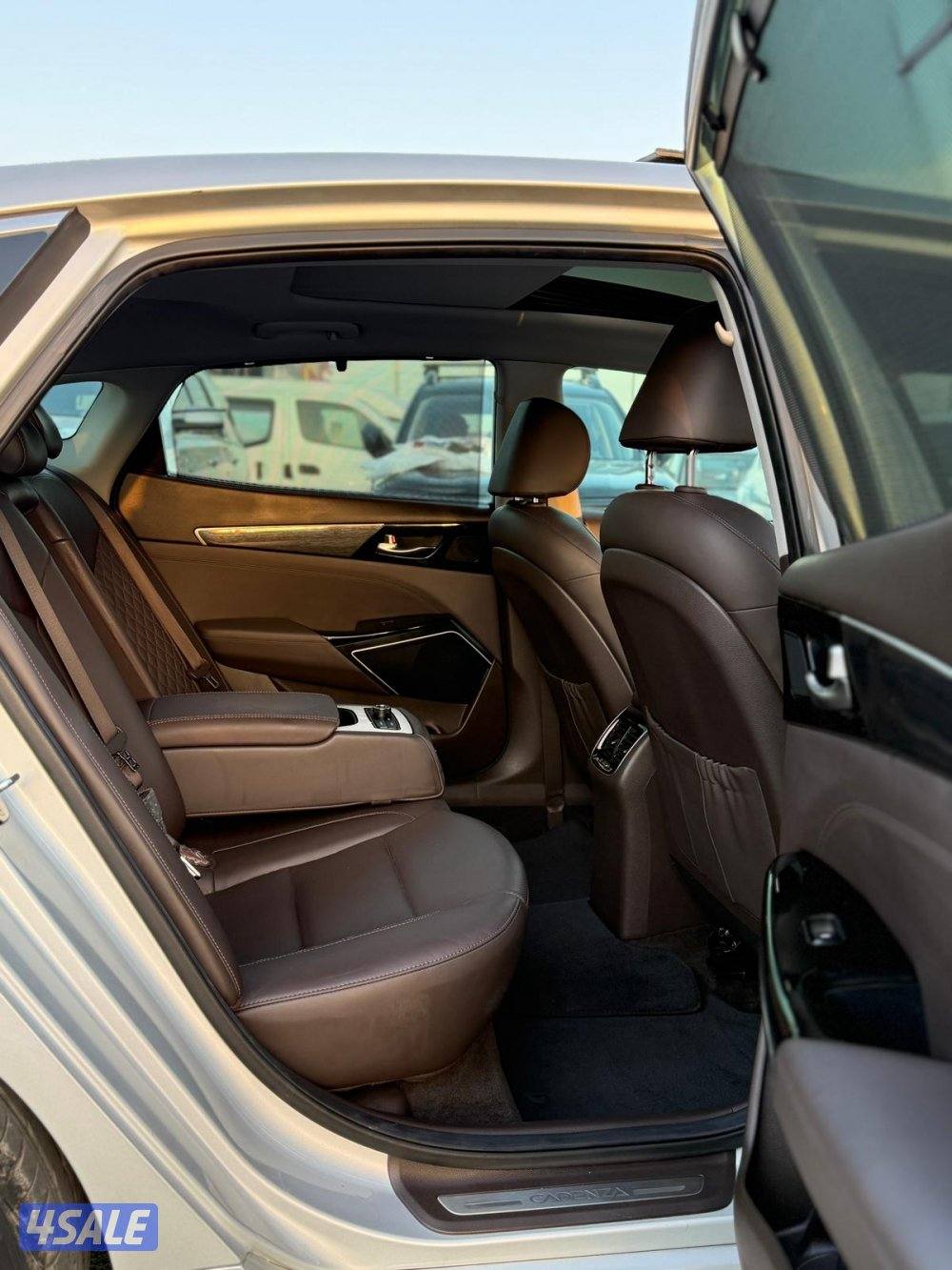 كيا - كادينزا12