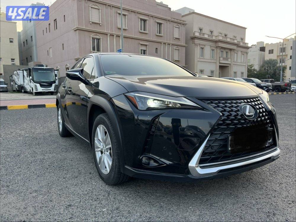 لكزس ux ماشي ٢٧ سيرفس مجاني3