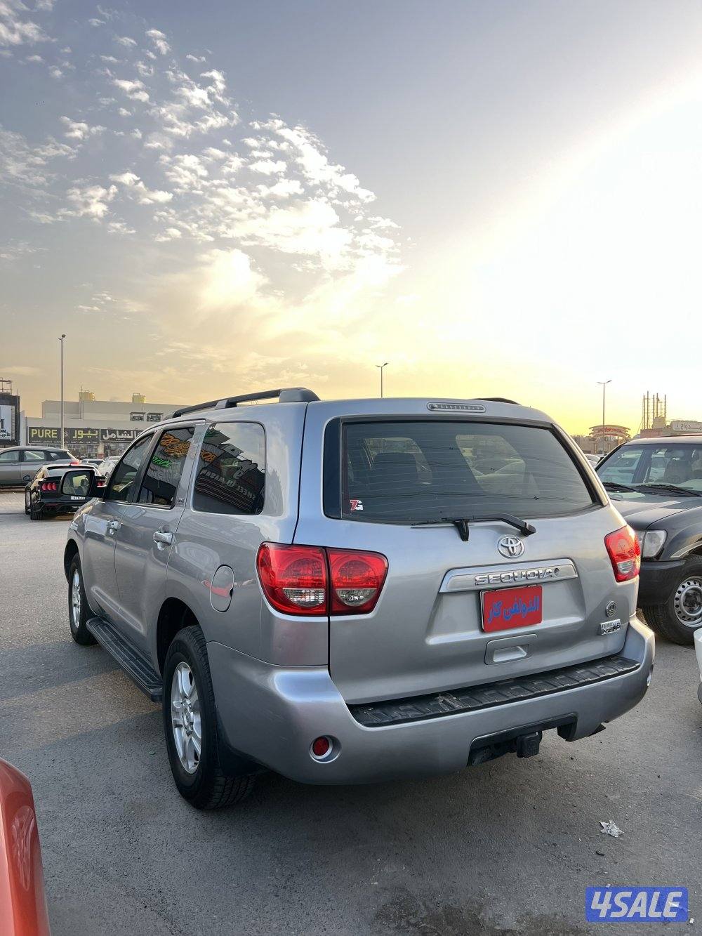 تيوتا سكويا 20134