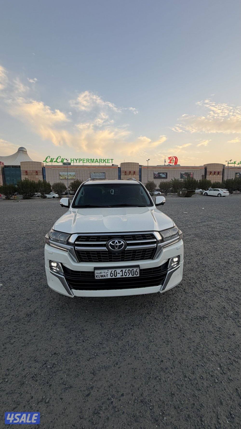 لاند كروز 2021 GX.R V8 جراند تورنيق ( سقنجر )0