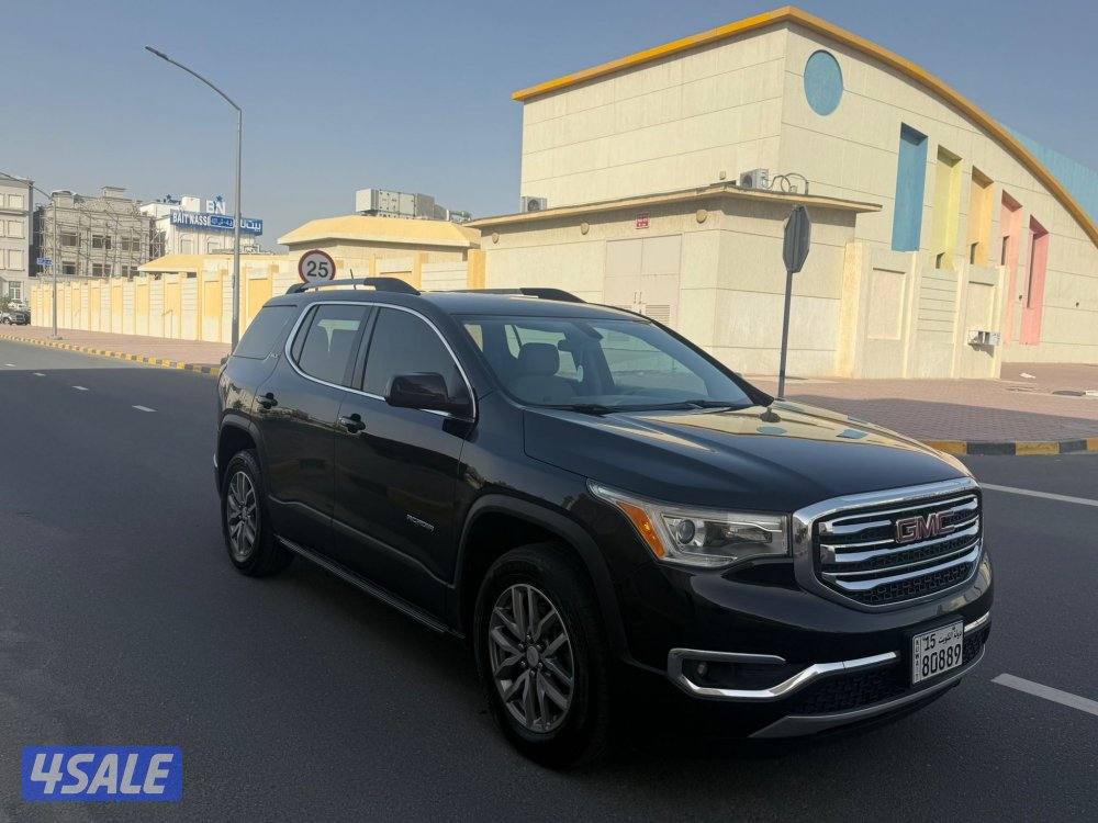 للبيع جيب اكاديا وارد الوكالة موديل 20181