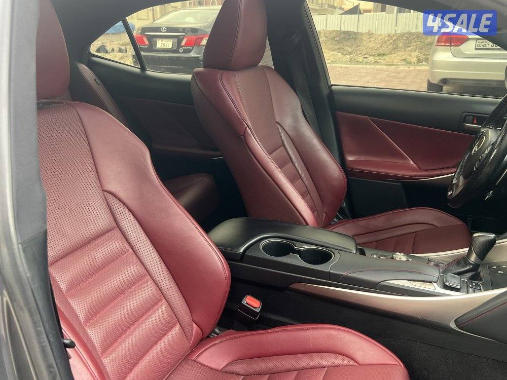 للبيع لكزس is350 اف سبورت موديل 20186