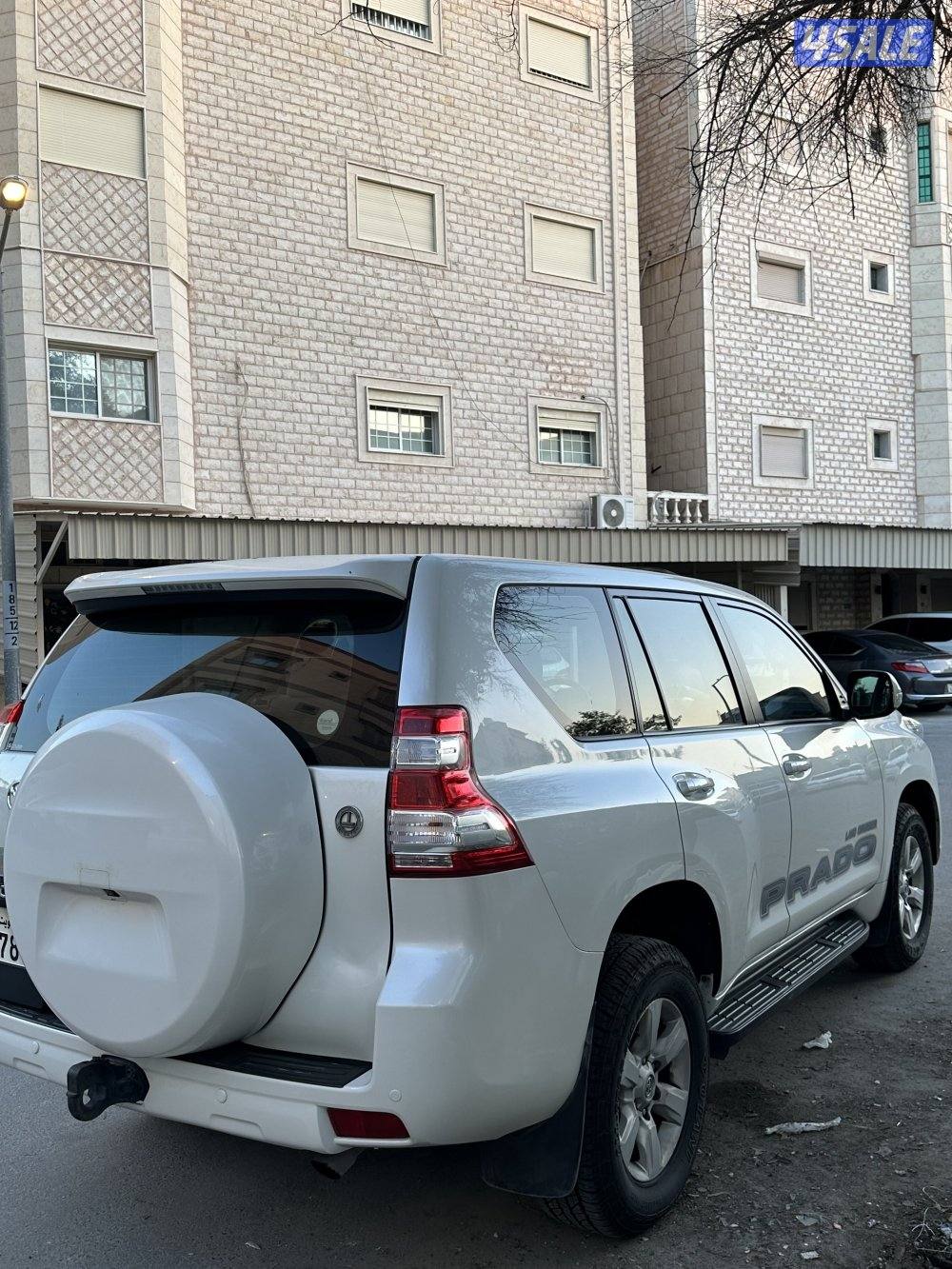 برادو 2015 كامل المواصفات شرط الفحص ماشي 280 سيرفس وكاله قطعتين صبغ2