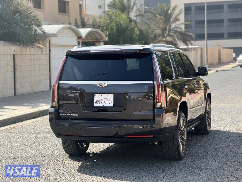 اسكاليد بلاتينيوم ٢٠١٦1