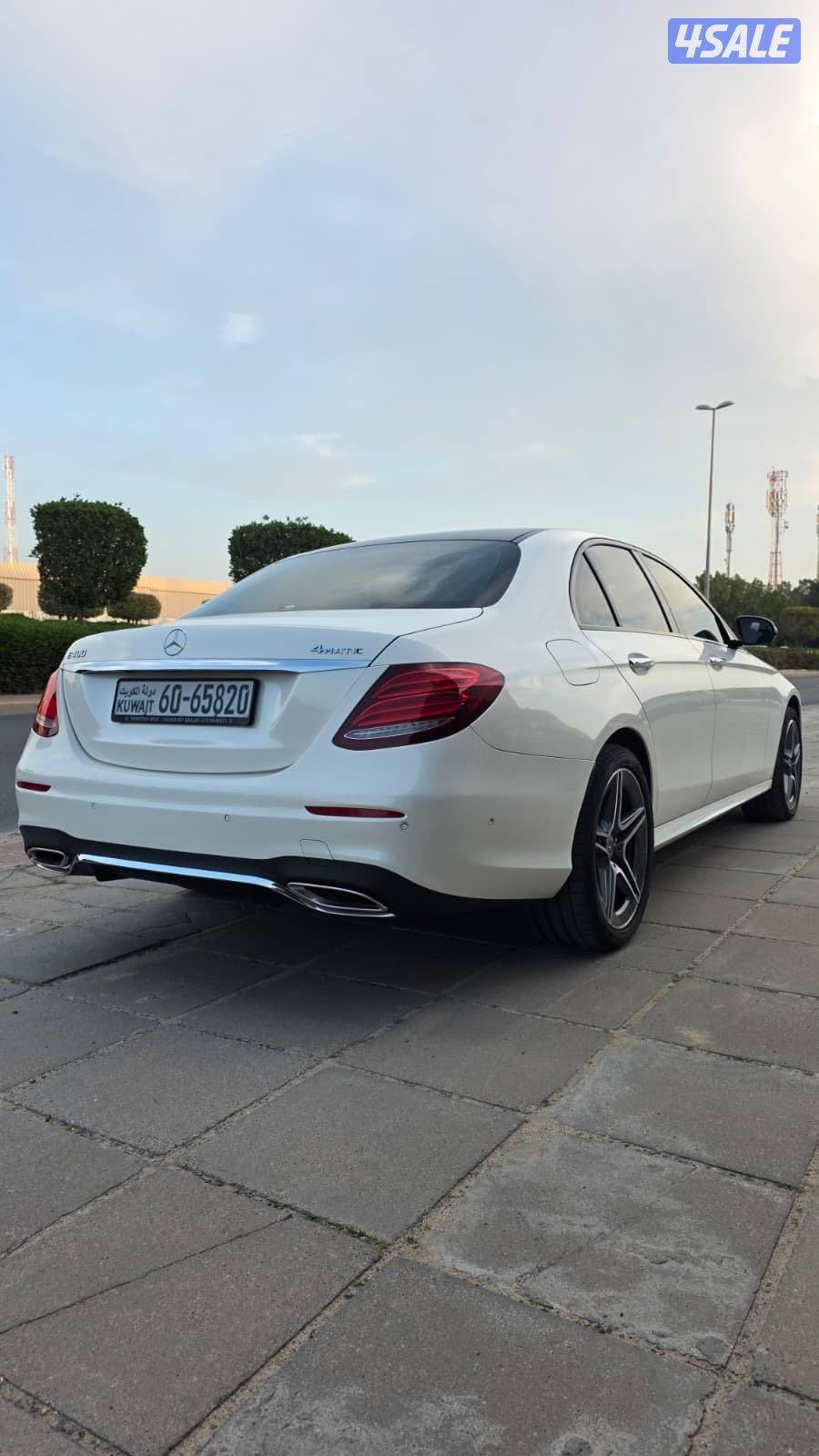 للبيع مرسيدس E4003