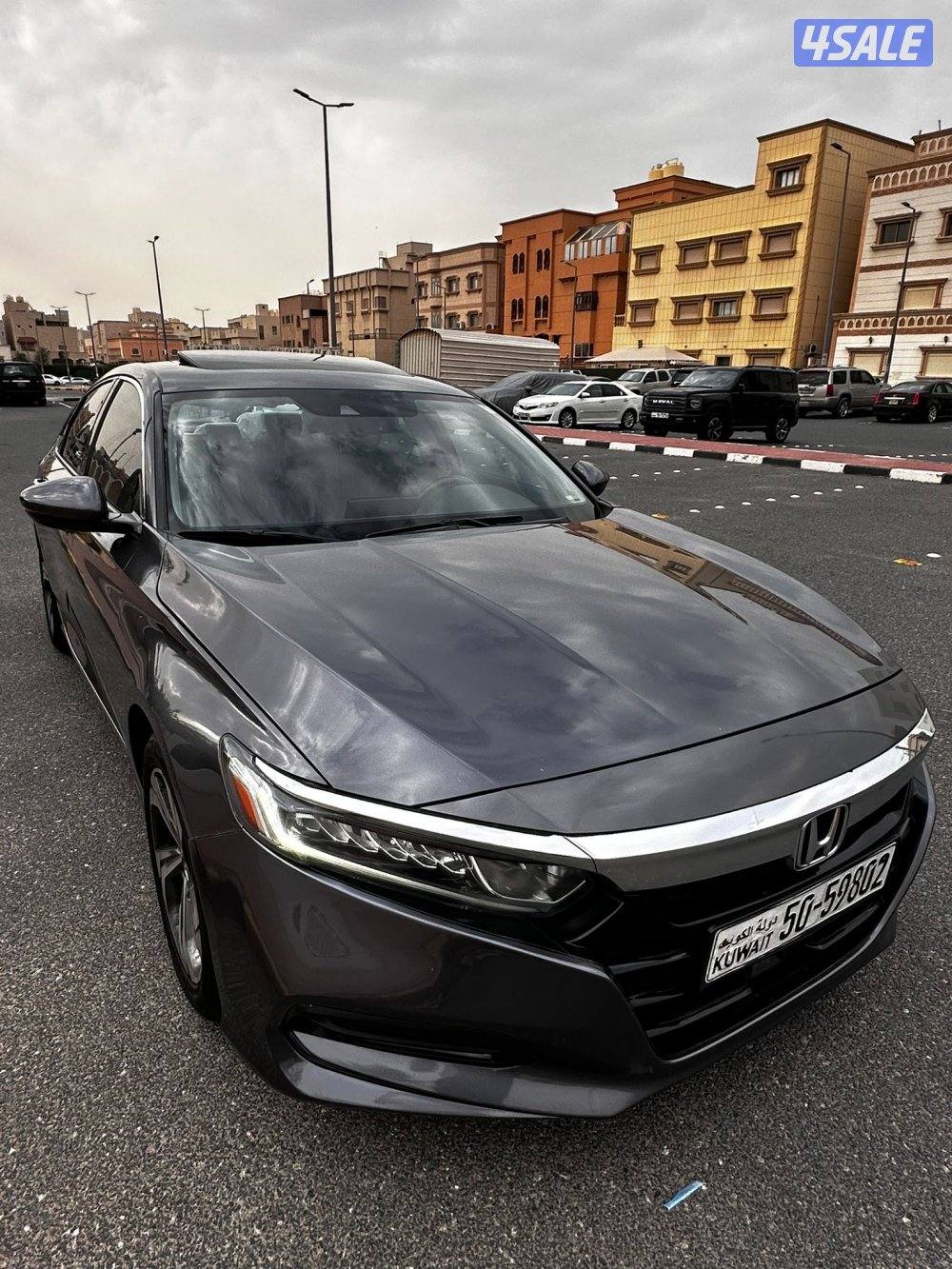 للبيع هوندا اكورد موديل 20190