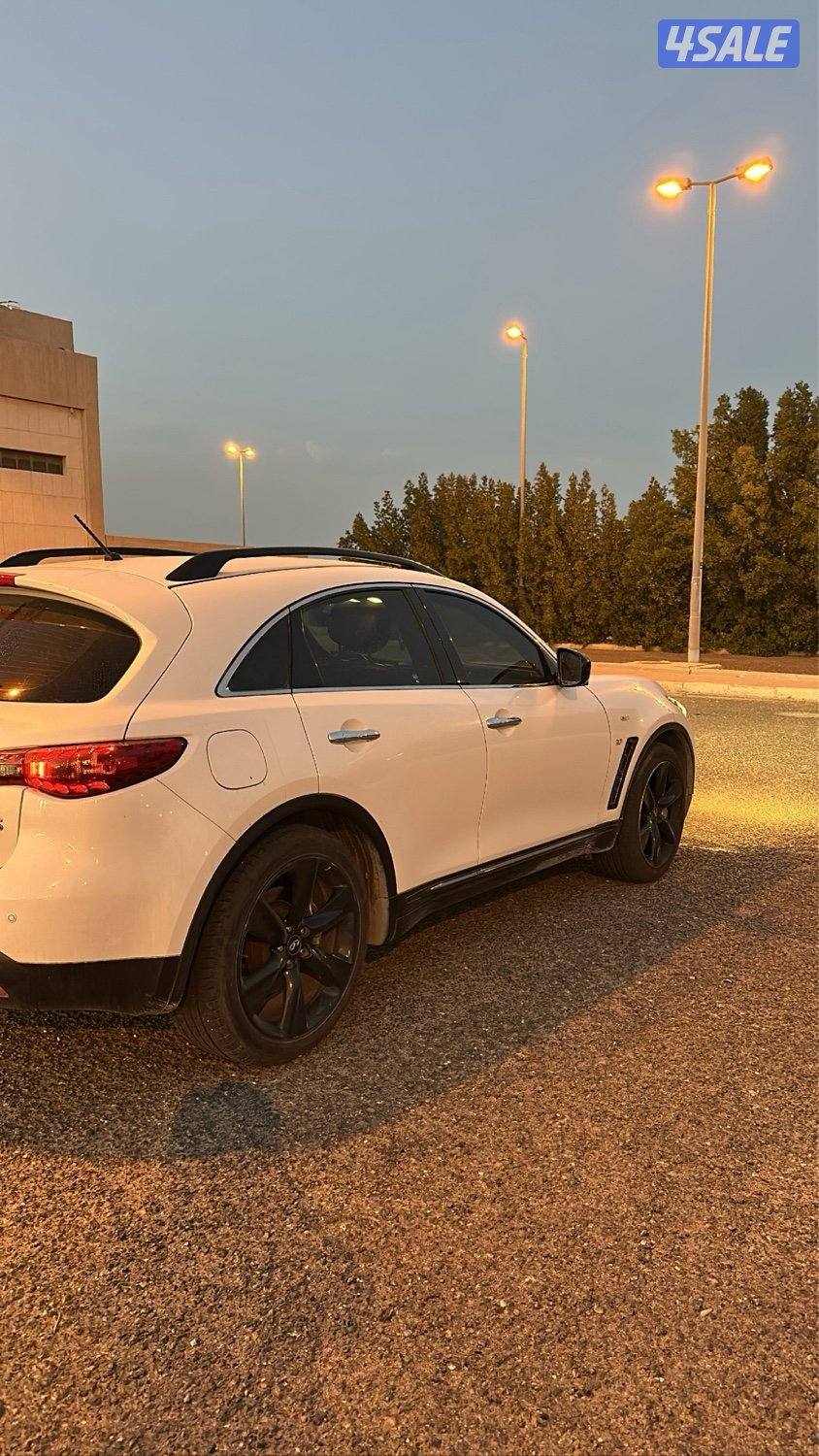 انفينيتي 20162