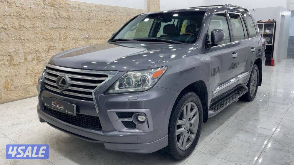 للبيع جيب لكزس 20151