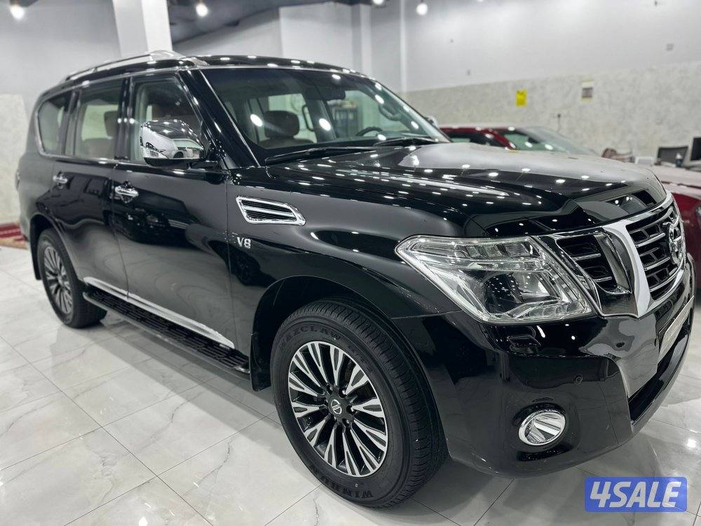 نيسان باترول بلاتنيوم موديل ٢٠١٥ وارد الوكاله حجم ٣٢٠ عداد ٢٢٠ الف كم0