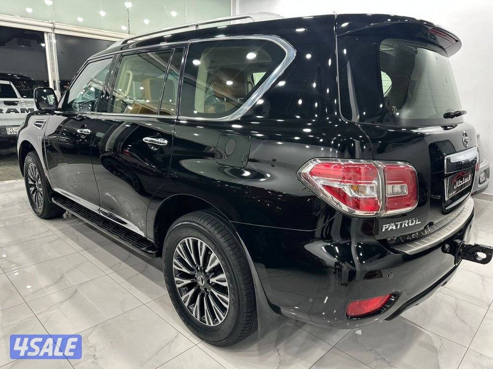 نيسان باترول بلاتنيوم موديل ٢٠١٥ وارد الوكاله حجم ٣٢٠ عداد ٢٢٠ الف كم2