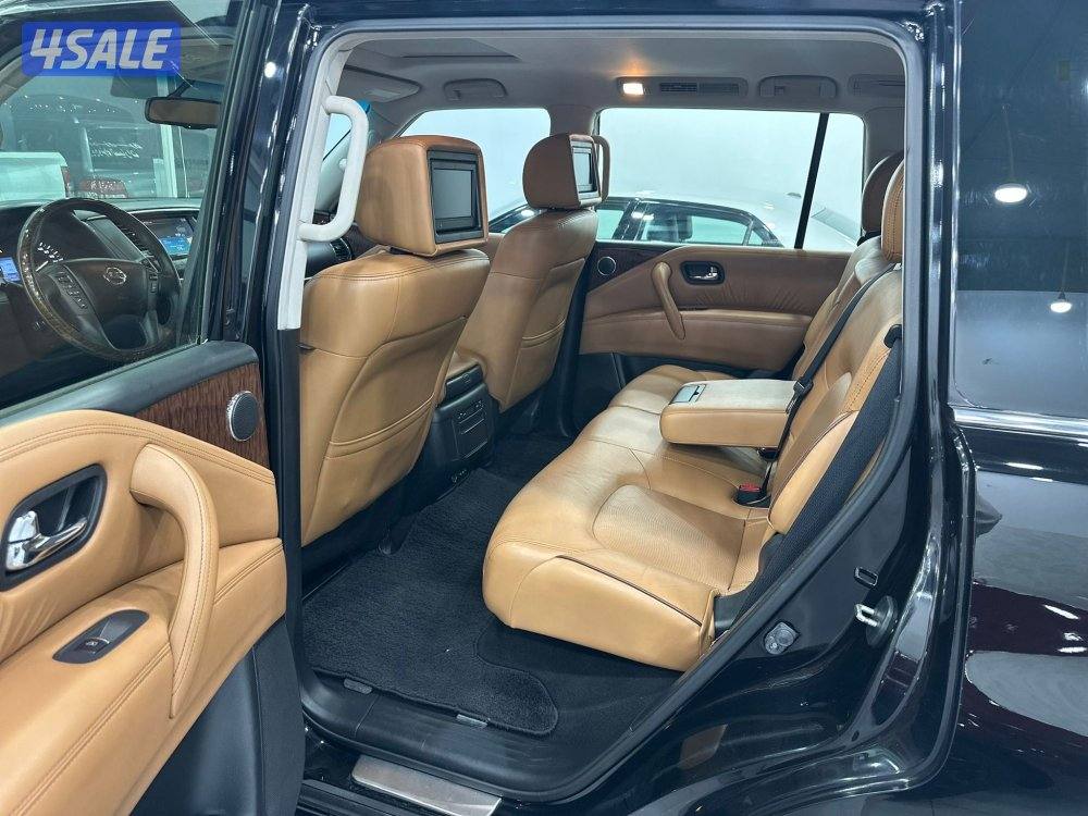 نيسان باترول بلاتنيوم موديل ٢٠١٥ وارد الوكاله حجم ٣٢٠ عداد ٢٢٠ الف كم7