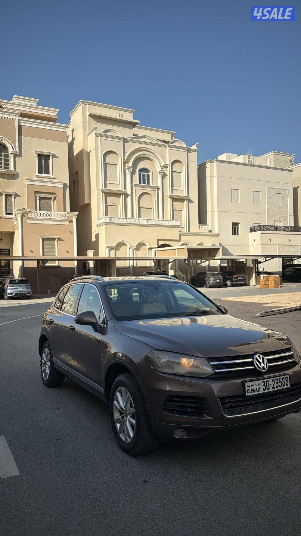 للبيع طوارق موديل 2014 سته سلندر1