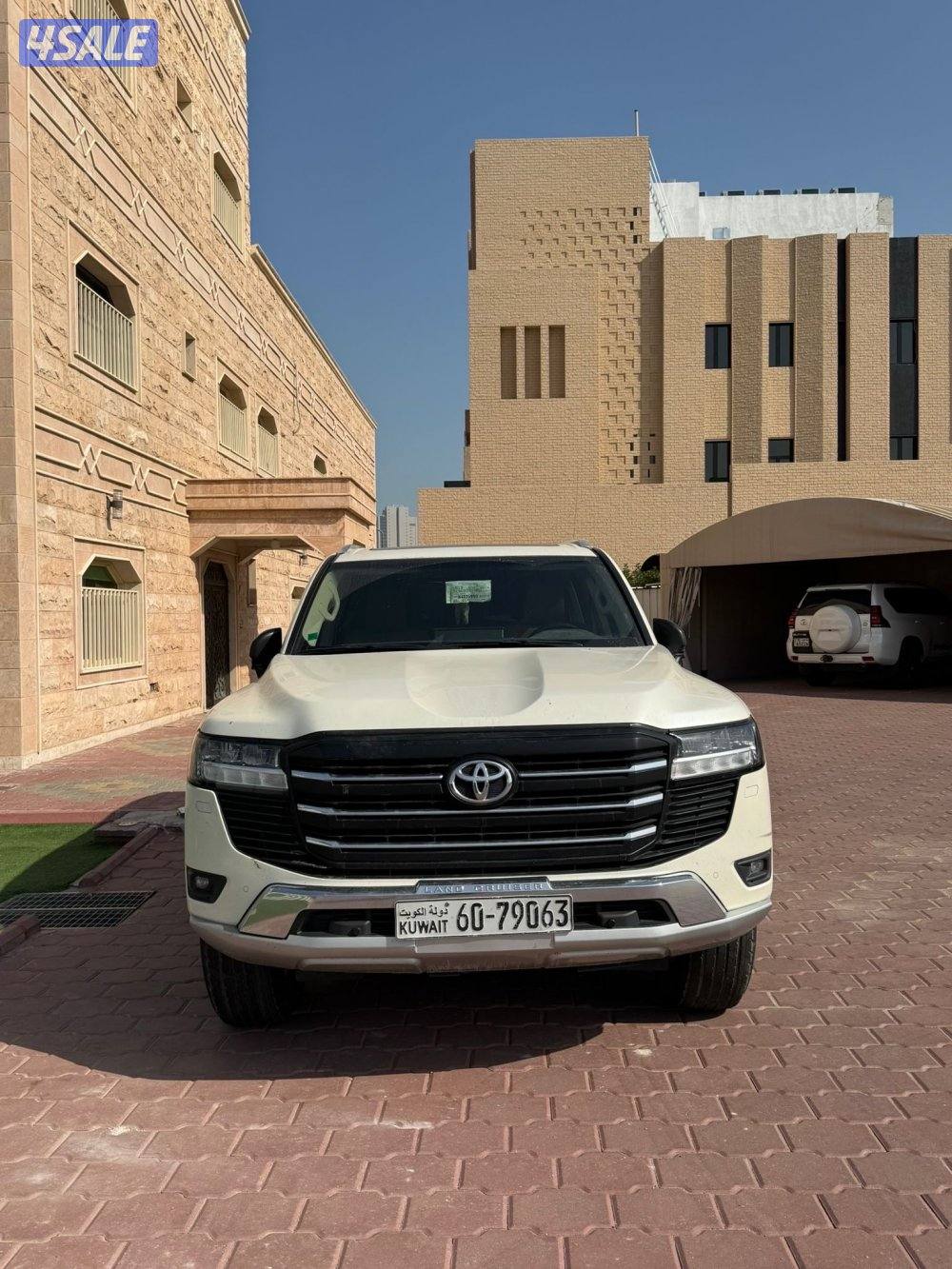 للبيع لاند ٢٠٢٢ تون تيربو4