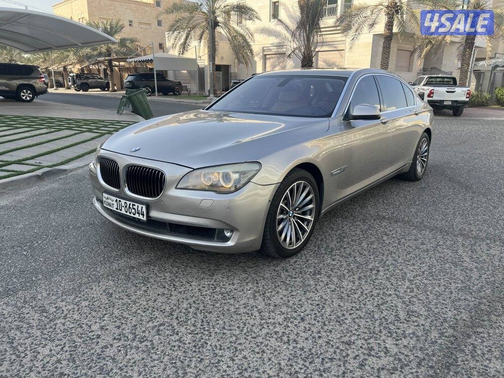BMW 750Li 20121